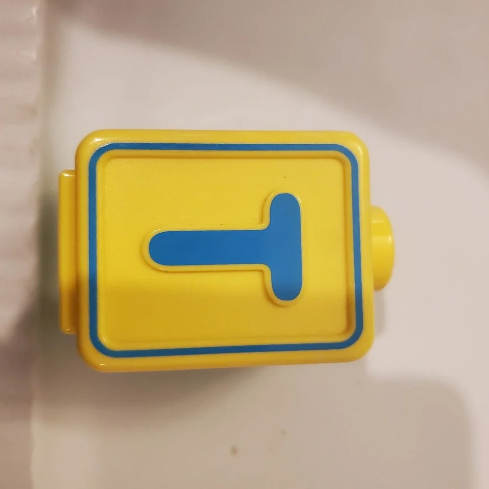 VTech Alphabet Activity Cube Replacement 2 Sided G T Yellow Green‎ Letter Block